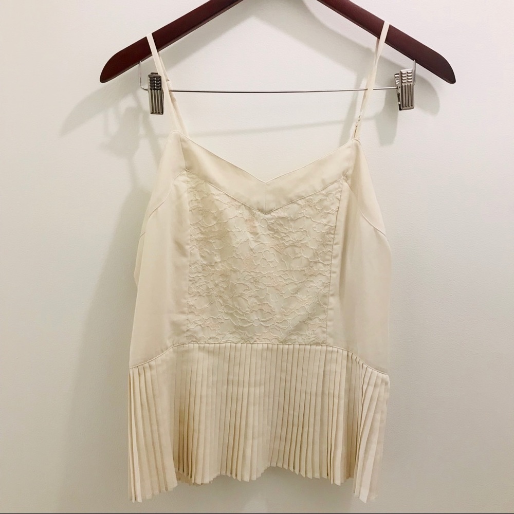 American Eagle Pleated Camisole Lace Medium